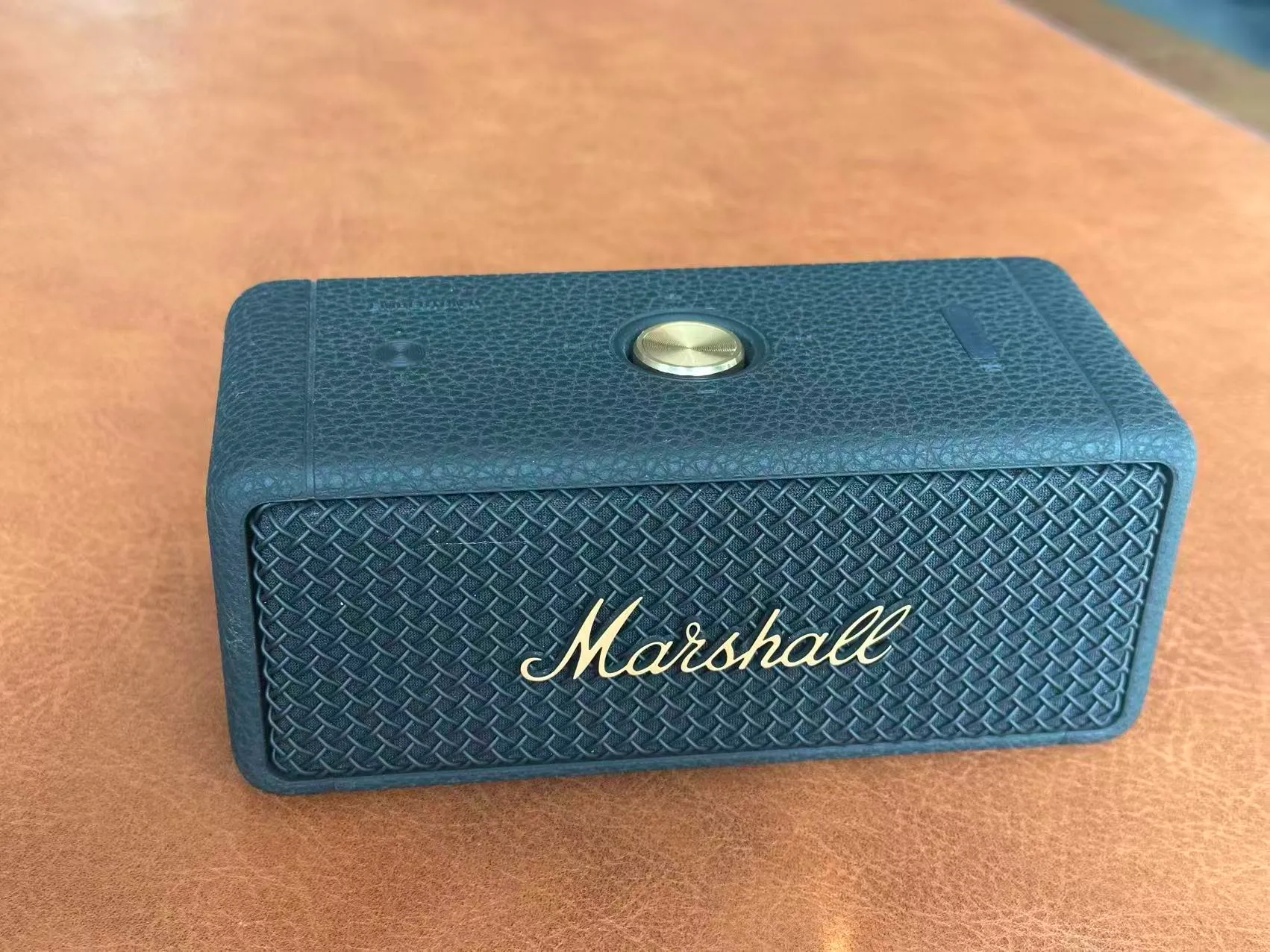 Original product photo for hero image generation